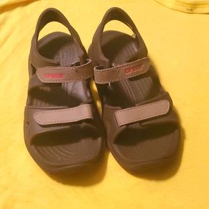 Boys crocs sandals